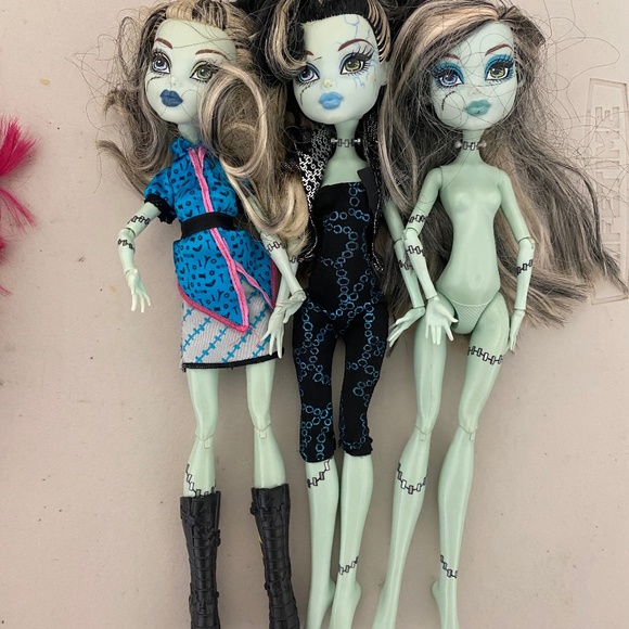 3 Monster High Dolls lot - Picture 1 of 8